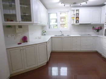 Politia Villa *